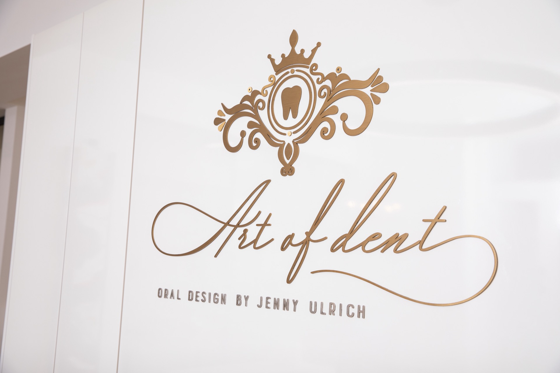 Logo unserer Schwestermarke art of dent